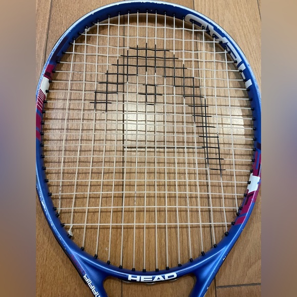 Tennis Racket - Picture 2 of 3